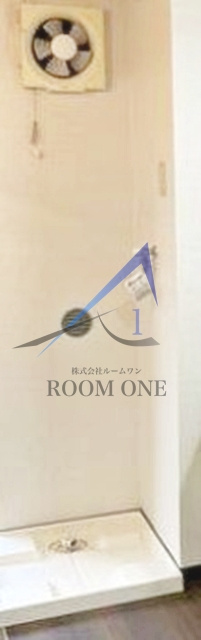 ＦＥＲＲＩＳの設備|洗濯機置き場です。
