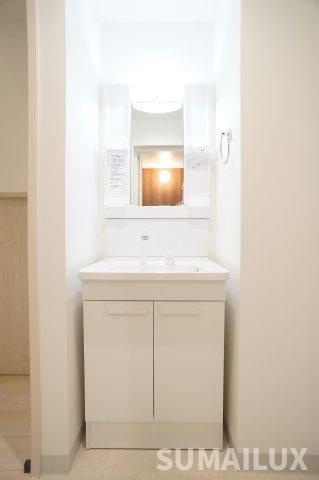 ADC日赤通ベルヴィルの独立洗面台