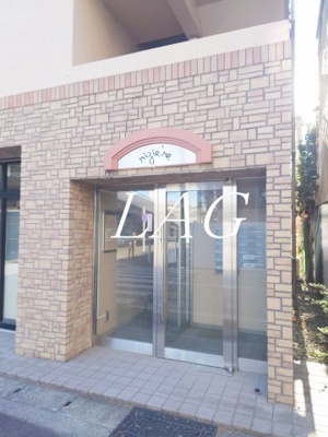 【エントランス】 | リ・ズィエール | エントランスです。