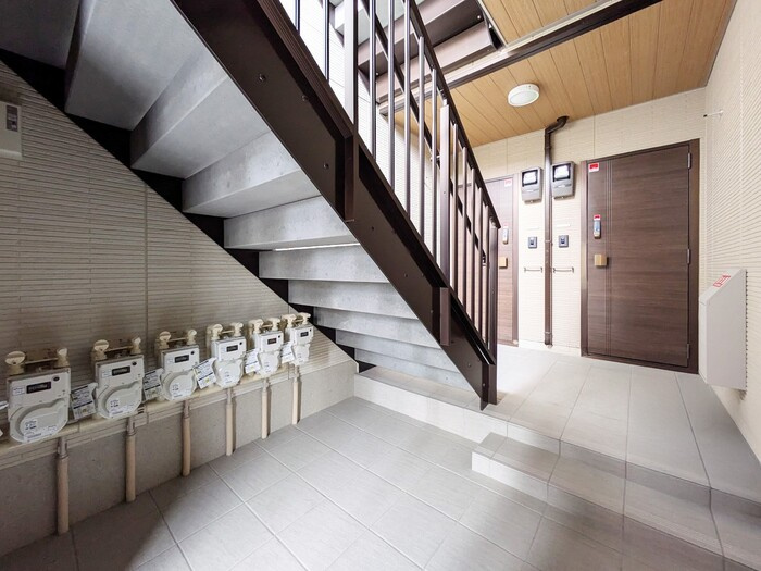 ラピスラズリ東林間のロビー