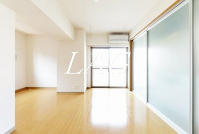 【居間・リビング】 | メガフォレスト | 洋室のお部屋です。