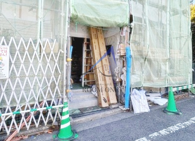 ザ・フォレスト明大前のエントランス|エントランスです。