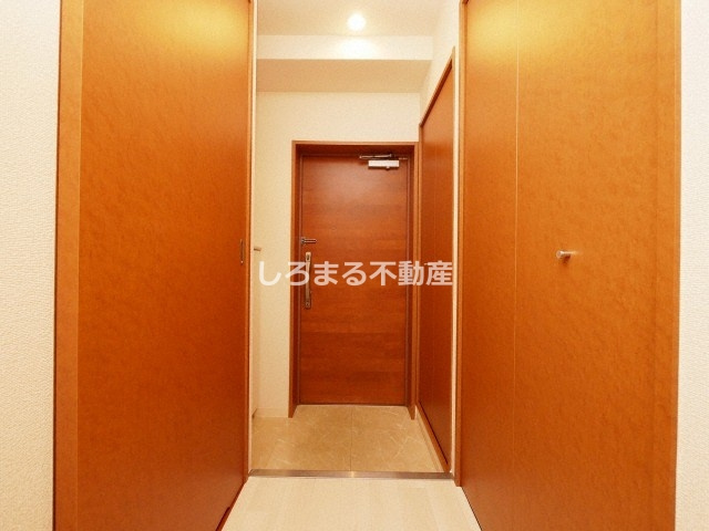 Ｌｏｉｓｉｒ　Ｋｕｓｕｎｏｋｉの玄関