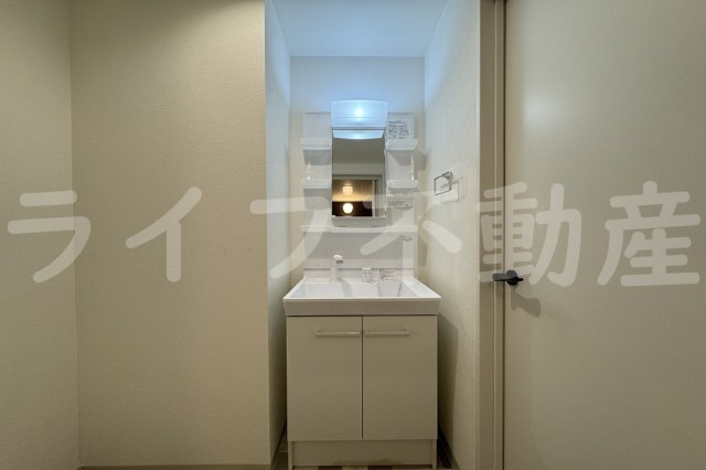 EXハイツMITO B棟の独立洗面台|使いやすい独立洗面台です