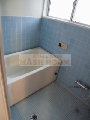 メゾン西荻窪の浴室