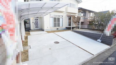 【駐車場】 | 廿日市市宮園上５丁目　４ＬＤＫ＋ＷＩＣ戸建て | リフォーム済み４ＬＤＫ＋ＷＩＣ戸建て
洗面、浴室、トイレ水まわり新調
日当り、眺望も良好
幹線道路、各生活施設とアクセス良
カーポート駐車場、お庭、物置付き