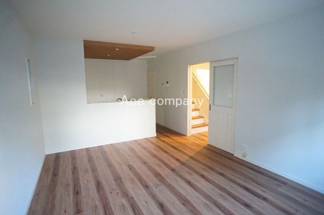 【居間・リビング】 | 生野区舎利寺1丁目 | 【LDK：15.66帖】