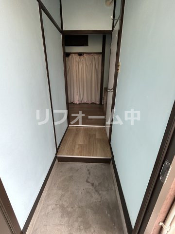 コーポ卯月の玄関