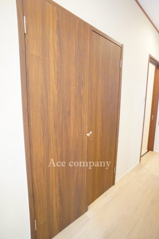 【収納】 | 東大阪市渋川町2丁目 | 1階廊下に収納あります♪