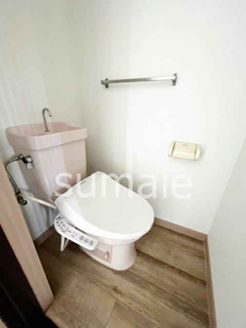 シャンポール溝口のトイレ|温水洗浄便座