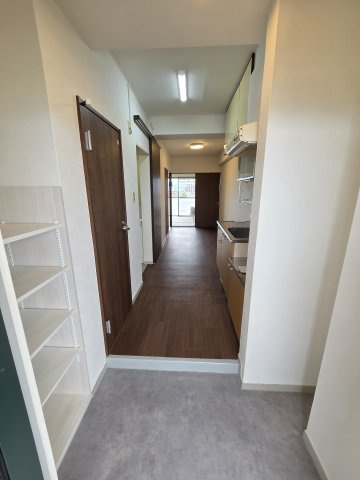 サンハイツ高崎　中古マンションの玄関|玄関入ったところの写真です。
