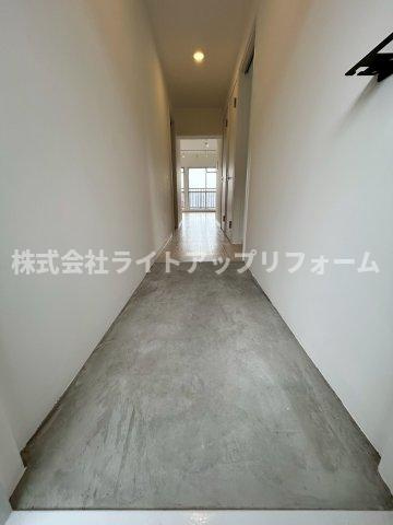 滝谷グリーンハイツの玄関