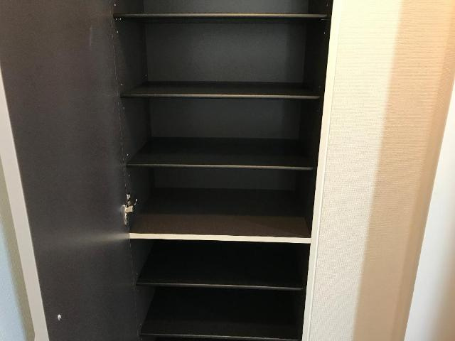 ディモーラの収納|下駄箱