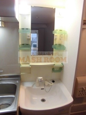 メゾン西荻窪の洗面所