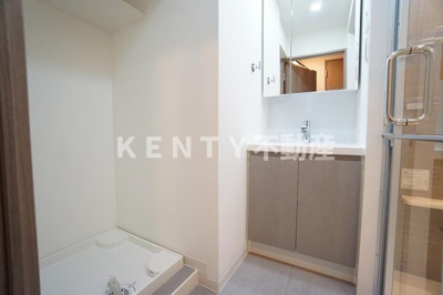 【洗面所】 | ＳＹＦＯＲＭＥ大井町Ⅱ | 使いやすい洗面所です