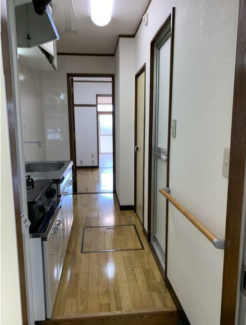 杉並区高円寺南３丁目のアパートの居間・リビング