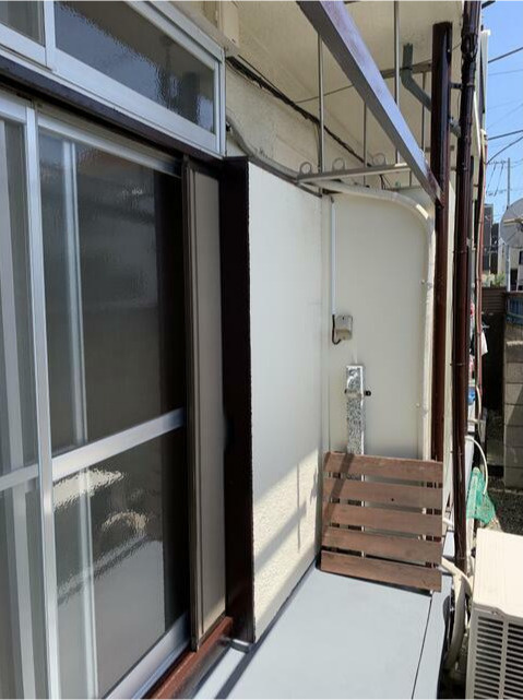 杉並区高円寺南３丁目のアパートのバルコニー