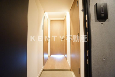 【玄関】 | ＳＹＦＯＲＭＥ大井町Ⅱ | 収納もある玄関です