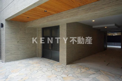 【エントランス】 | ＳＹＦＯＲＭＥ大井町Ⅱ | ゆとりのあるエントランスです