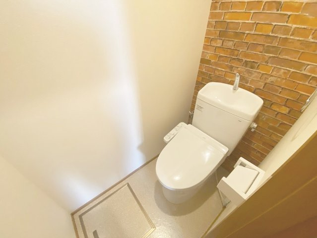 メゾンドルフのトイレ|トイレです