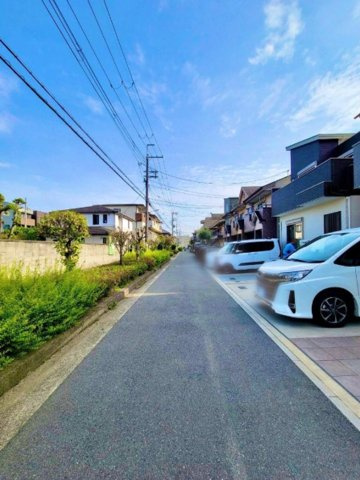 小曽根1丁目の前面道路含む現地写真