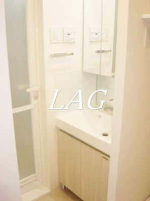 【洗面所】 | アジールコート武蔵新田 | 独立洗面台です。