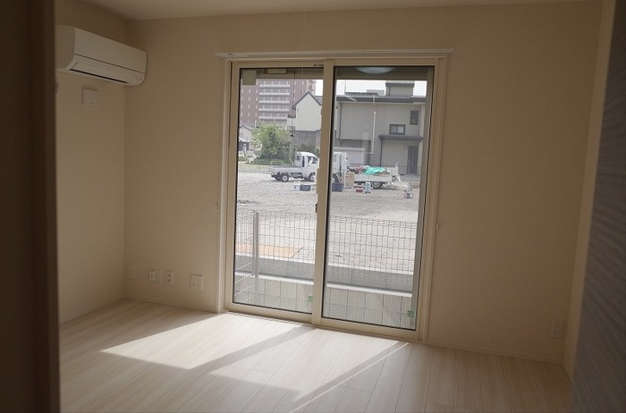 ヴィレッタ岡崎の居間・リビング