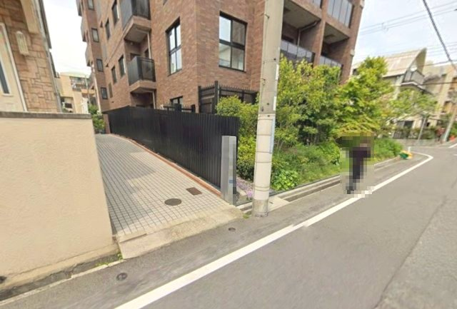 本山中町4丁目の前面道路含む現地写真|充実した交通網があなたのライフステージをサポートします！
