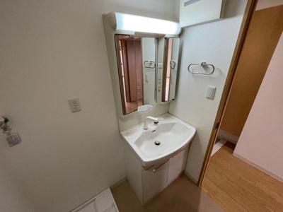 【独立洗面台】 | メゾン・ハナミズキ豊中