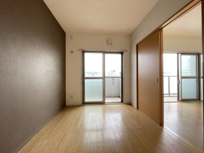 【洋室】 | メゾン・ハナミズキ豊中