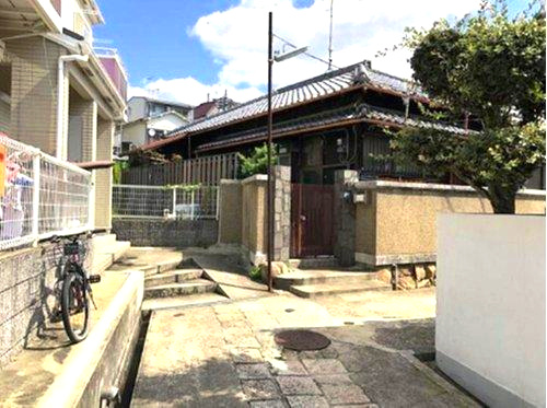 名倉町4丁目　中古戸建