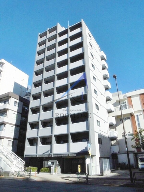 ＡＲＴＥＳＳＩＭＯ　ＲＩＬＬＩＡ