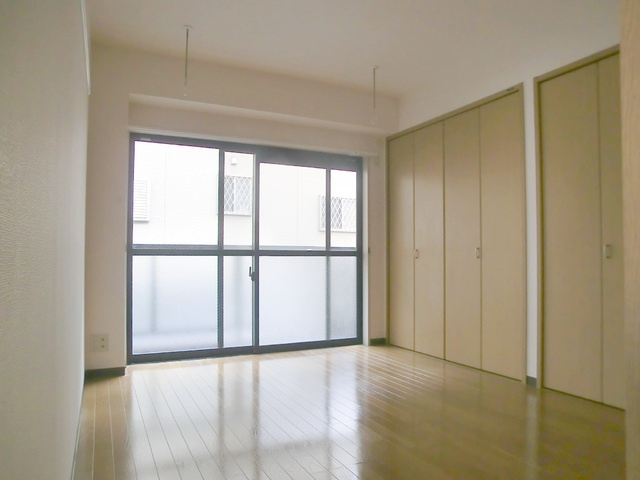 グランドールの洋室|明るい洋室です