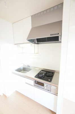 【キッチン】 | プレジールⅢ | ※同物件・同タイプの写真です。