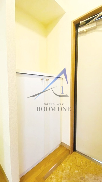 ラティーダ下並木の玄関|玄関です。