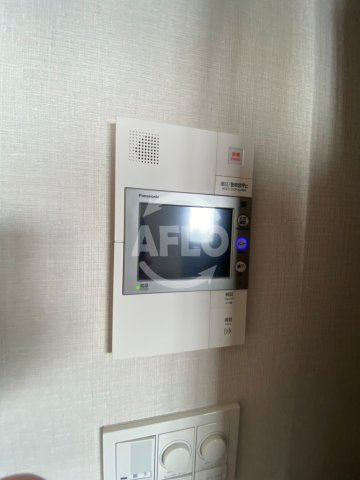 グランドメゾン上町台レジデンスタワーのセキュリティ|グランドメゾン上町台レジデンスタワー　モニター付きインターホン