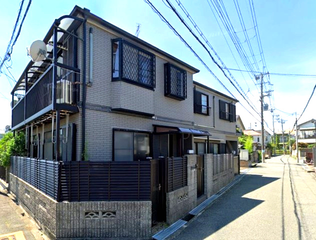 豊中市本町5丁目の前面道路含む現地写真