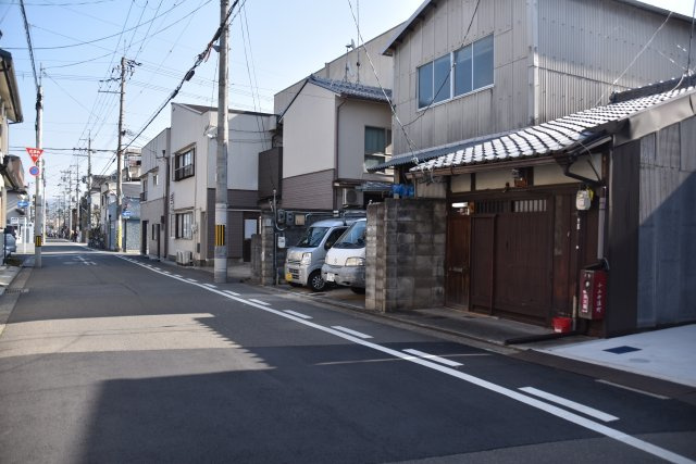 鞍馬口駅6分 護りたい、愛しの小町家の前面道路含む現地写真