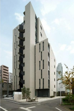 【外観】 | Grace Heights Yayoicho | 鉄筋コンクリート構造のがっちりとした建物。