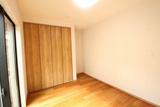 南国市里改田　新築戸建【2階リビング】の洋室|１階　5.9帖