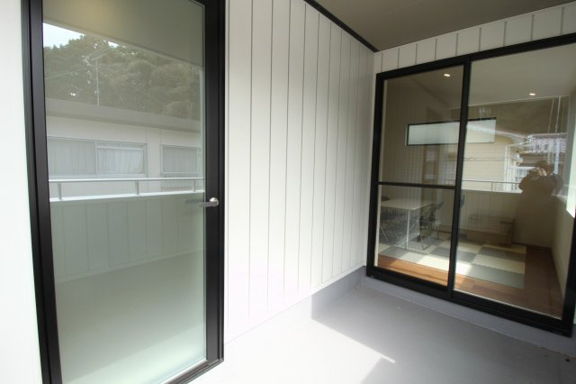 南国市里改田　新築戸建【2階リビング】のバルコニー