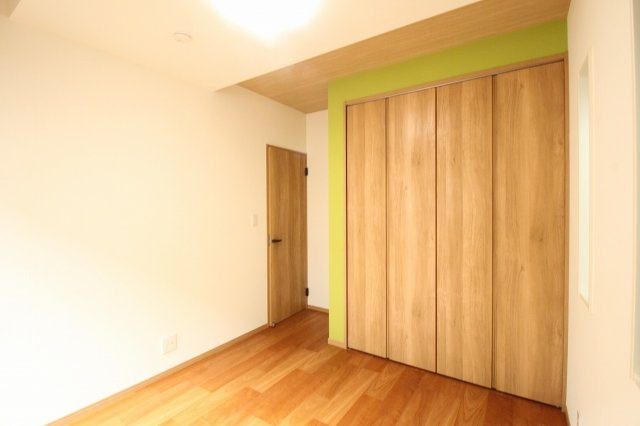 南国市里改田　新築戸建【2階リビング】の収納|１階　5.2帖