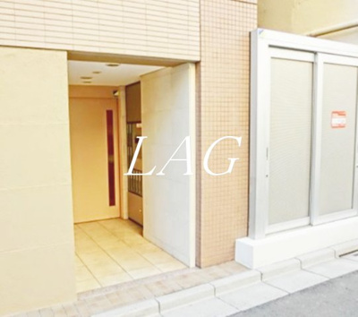 【エントランス】 | ベレッツァ・トーレ | エントランスです。