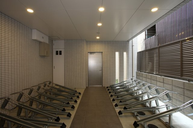 アレクサスイル・ビアンコ　8階のその他共用部分