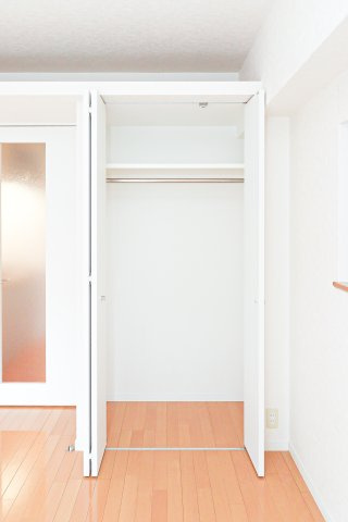 アレクサスイル・ビアンコ　8階の収納|別号室のものです。現状優先となります。