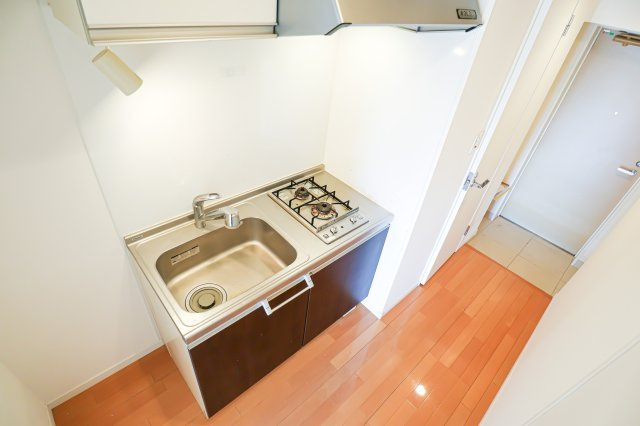 アレクサスイル・ビアンコ　8階のキッチン|別号室のものです。現状優先となります。