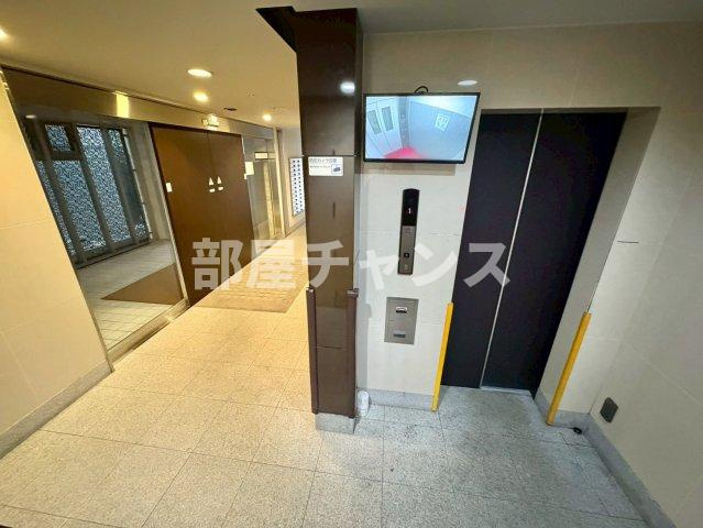 フォレシティ新栄のロビー