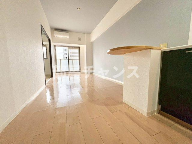 フォレシティ新栄の居間・リビング