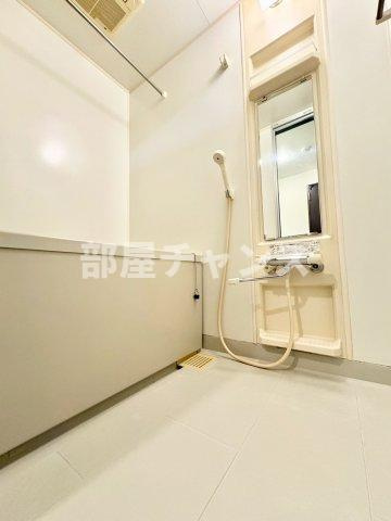 フォレシティ新栄の浴室