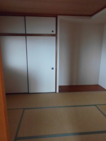 ブランベール大久保の和室